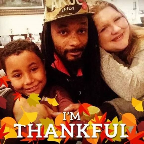 Meet your Posher, Jennifer - Picture 1 of 1